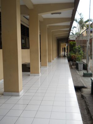 koridor ruang kelas x A, B, C